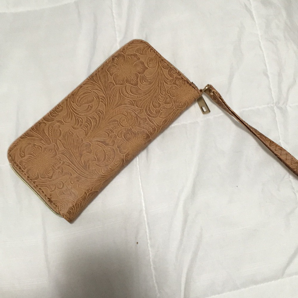 Wristlet!